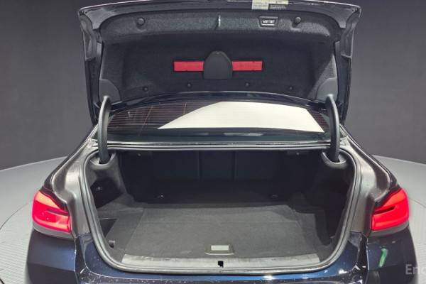 2022 BMW 5 серии с пробегом 7 420 км