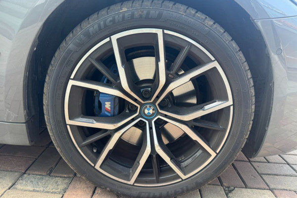 2022 BMW 5 серии с пробегом 72 691 км