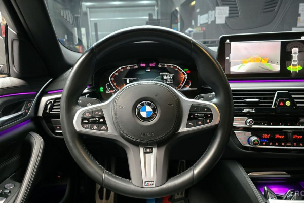 2022 BMW 5 серии с пробегом 47 034 км