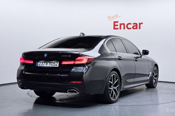 2022 BMW 5 серии с пробегом 112 557 км