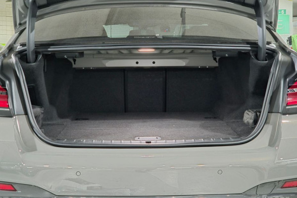 2022 BMW 5 серии с пробегом 77 622 км