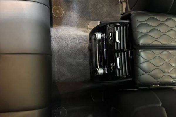 2022 BMW 5 серии с пробегом 29 950 км