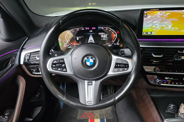 2022 BMW 5 серии с пробегом 88 190 км