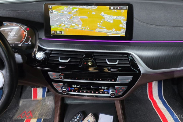 2022 BMW 5 серии с пробегом 88 190 км