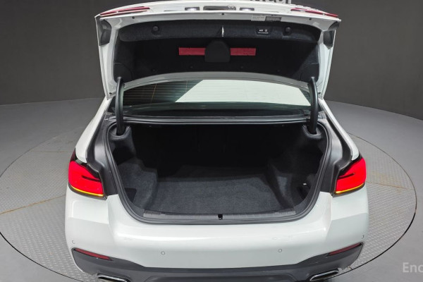 2022 BMW 5 серии с пробегом 88 190 км