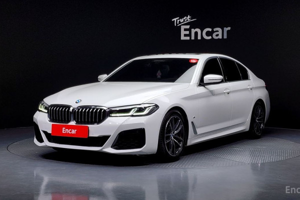 2022 BMW 5 серии с пробегом 56 748 км
