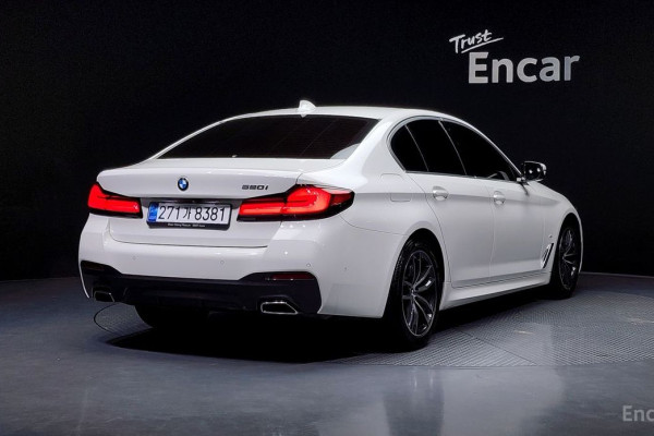 2022 BMW 5 серии с пробегом 56 748 км