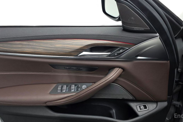 2022 BMW 5 серии с пробегом 79 286 км