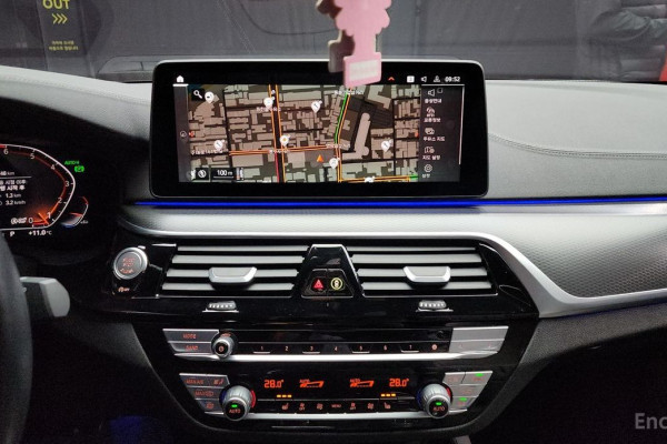 2022 BMW 5 серии с пробегом 56 748 км