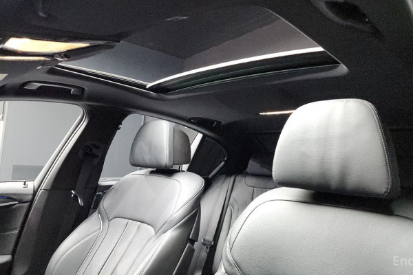 2022 BMW 5 серии с пробегом 56 748 км