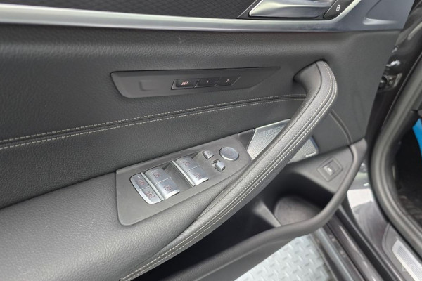 2022 BMW 5 серии с пробегом 29 345 км