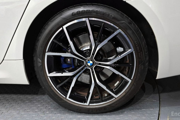 2022 BMW 5 серии с пробегом 38 633 км