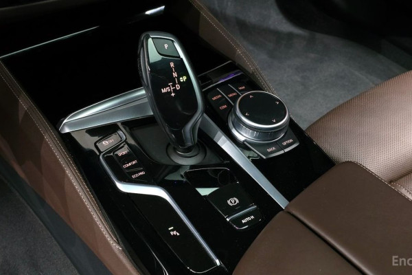 2022 BMW 5 серии с пробегом 38 633 км