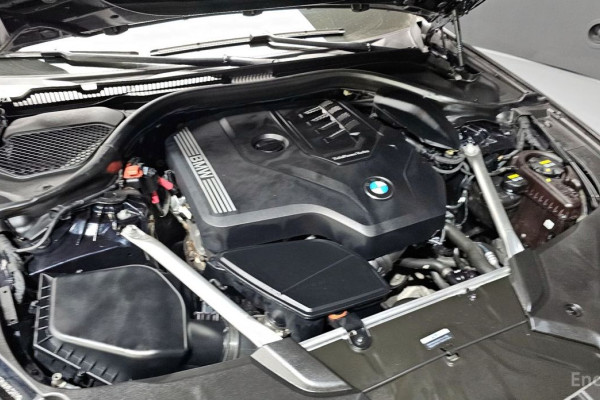 2022 BMW 5 серии с пробегом 84 154 км