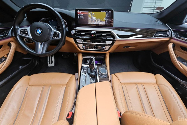 2022 BMW 5 серии с пробегом 84 154 км