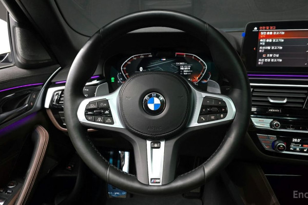 2022 BMW 5 серии с пробегом 38 633 км