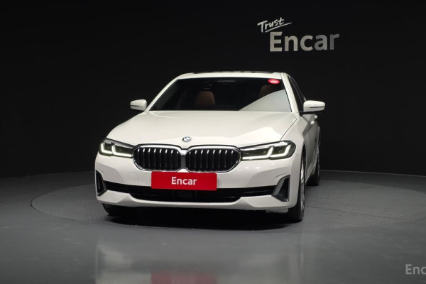 2022 BMW 5 серии с пробегом 118 716 км