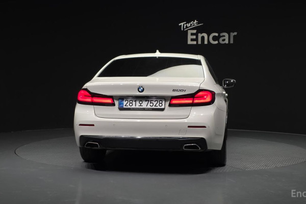 2022 BMW 5 серии с пробегом 118 716 км