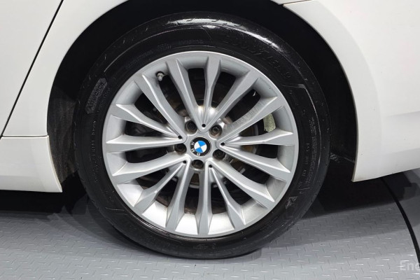 2022 BMW 5 серии с пробегом 118 716 км