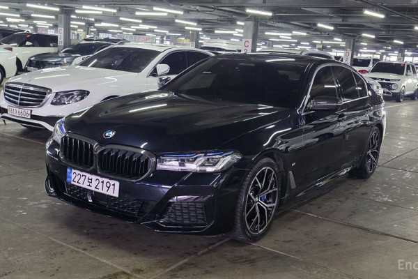 2022 BMW 5 серии с пробегом 18 800 км