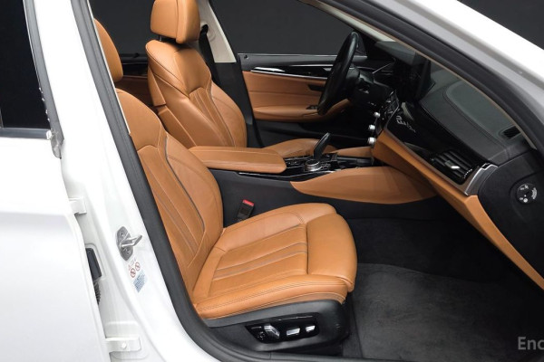 2022 BMW 5 серии с пробегом 118 716 км