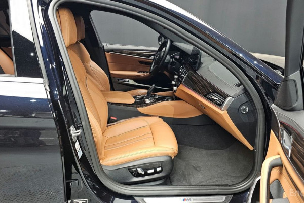 2022 BMW 5 серии с пробегом 84 154 км