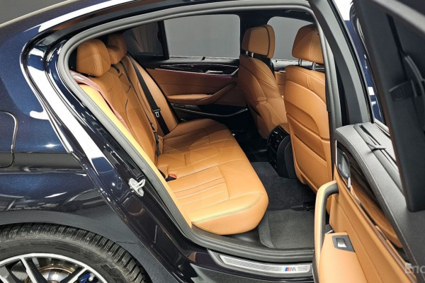 2022 BMW 5 серии с пробегом 84 154 км