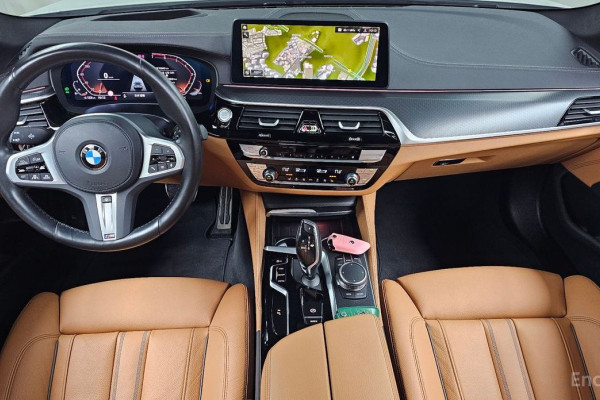 2022 BMW 5 серии с пробегом 76 940 км