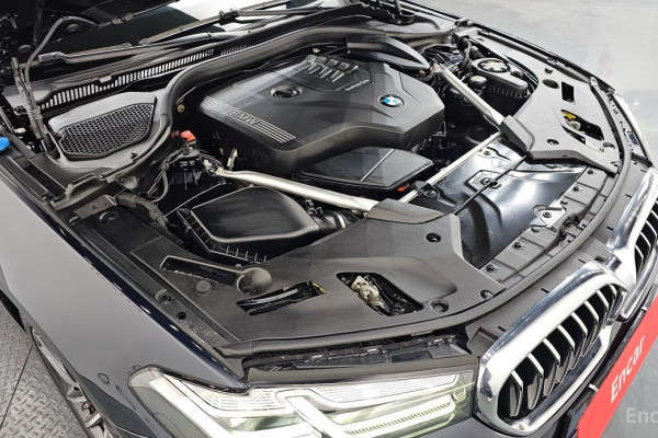 2022 BMW 5 серии с пробегом 41 151 км