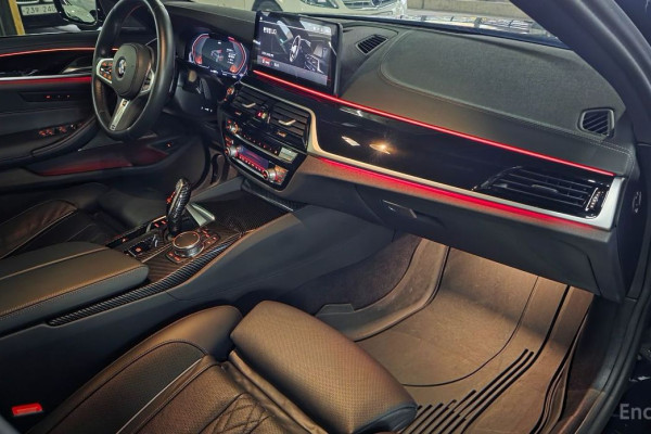 2022 BMW 5 серии с пробегом 18 800 км