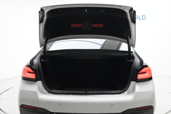 2022 BMW 5 серии с пробегом 30 564 км