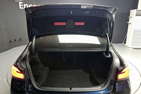 2022 BMW 5 серии с пробегом 84 154 км