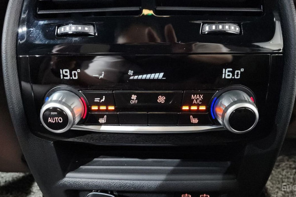 2022 BMW 5 серии с пробегом 39 701 км