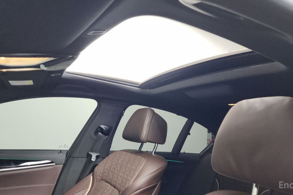 2022 BMW 5 серии с пробегом 39 701 км