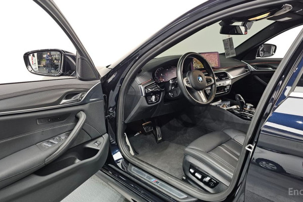 2022 BMW 5 серии с пробегом 41 151 км