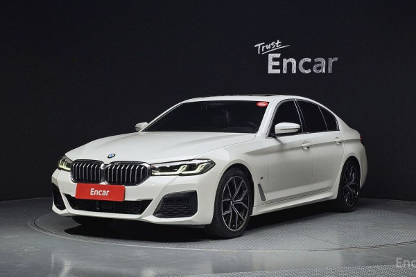 2022 BMW 5 серии с пробегом 70 801 км