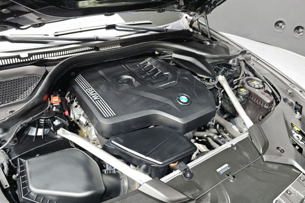 2022 BMW 5 серии с пробегом 86 396 км