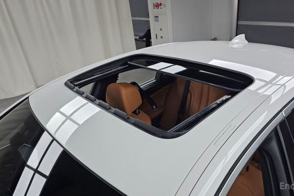 2022 BMW 5 серии с пробегом 76 940 км