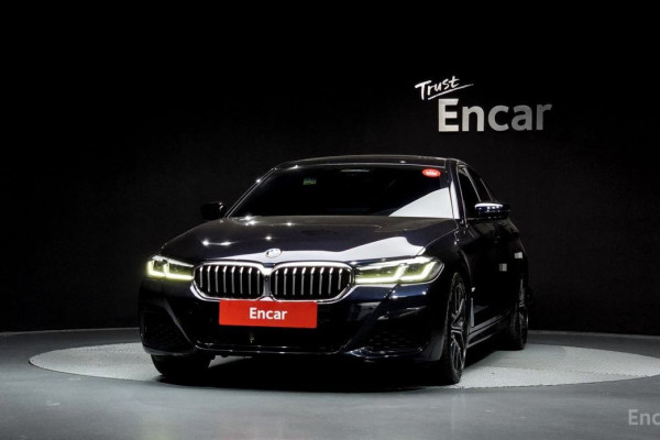 2022 BMW 5 серии с пробегом 39 877 км