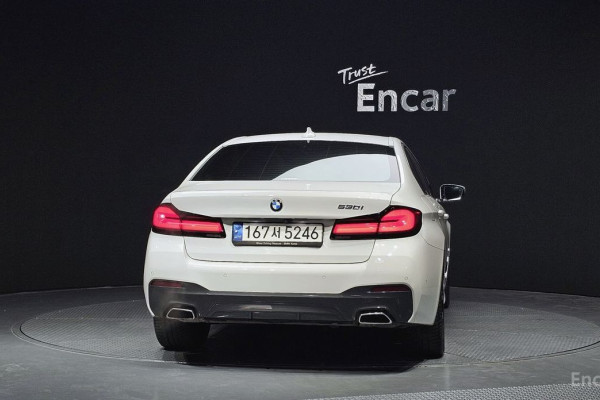 2022 BMW 5 серии с пробегом 70 801 км