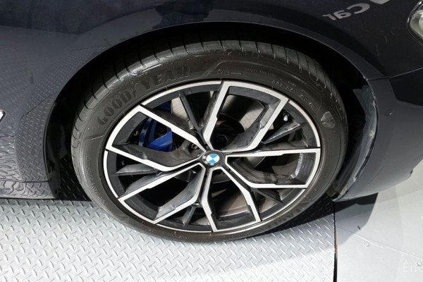 2022 BMW 5 серии с пробегом 39 877 км