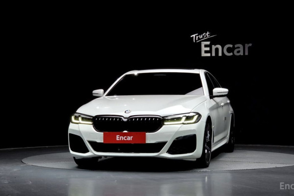 2022 BMW 5 серии с пробегом 44 056 км