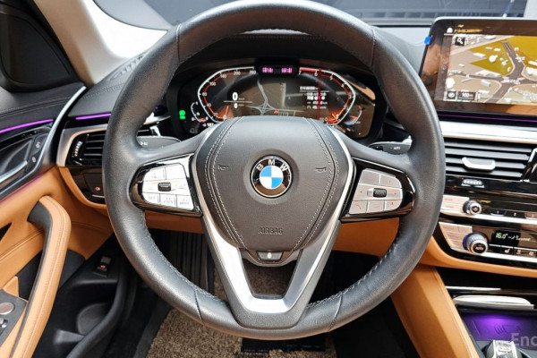 2022 BMW 5 серии с пробегом 86 396 км