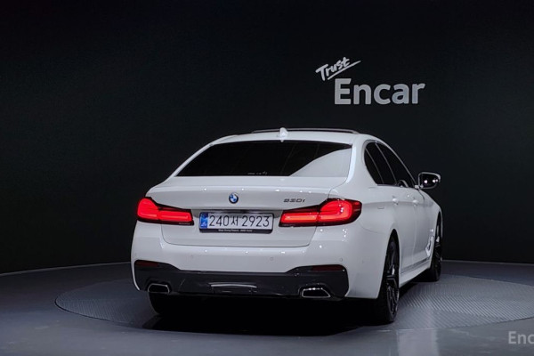 2022 BMW 5 серии с пробегом 41 932 км