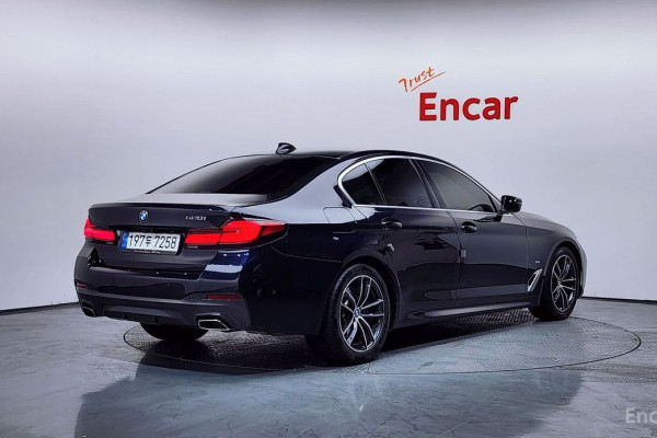 2022 BMW 5 серии с пробегом 82 757 км