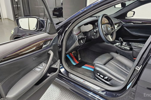 2022 BMW 5 серии с пробегом 54 536 км