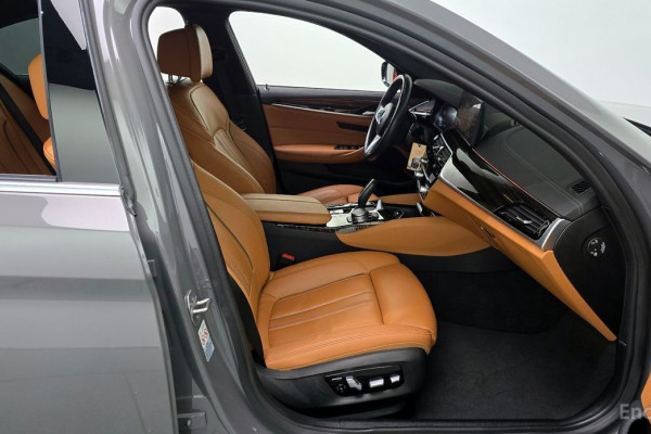 2022 BMW 5 серии с пробегом 71 195 км