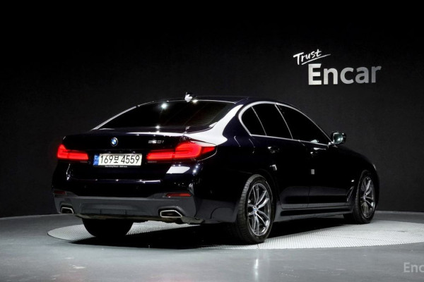 2022 BMW 5 серии с пробегом 60 872 км