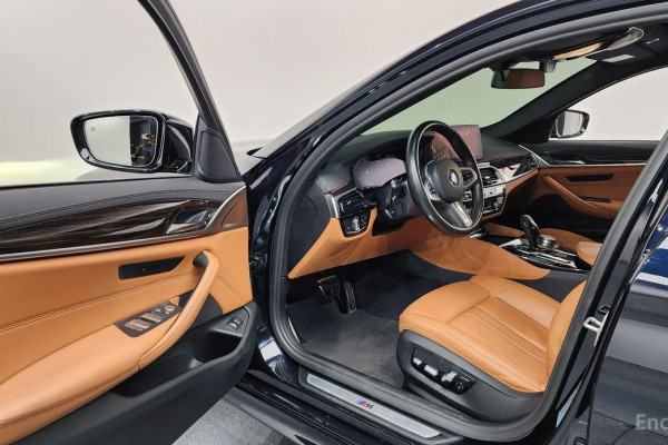 2022 BMW 5 серии с пробегом 82 757 км