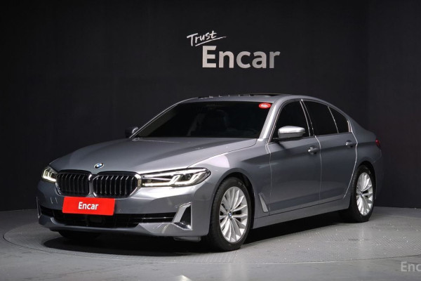 2022 BMW 5 серии с пробегом 49 723 км